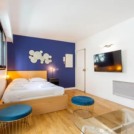 Cmg Porte Maillot/ Chartres Апартаменты *